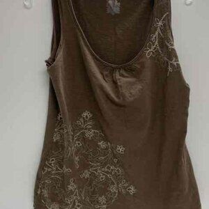 St. John's Bay Embroidered Tank Top Size L